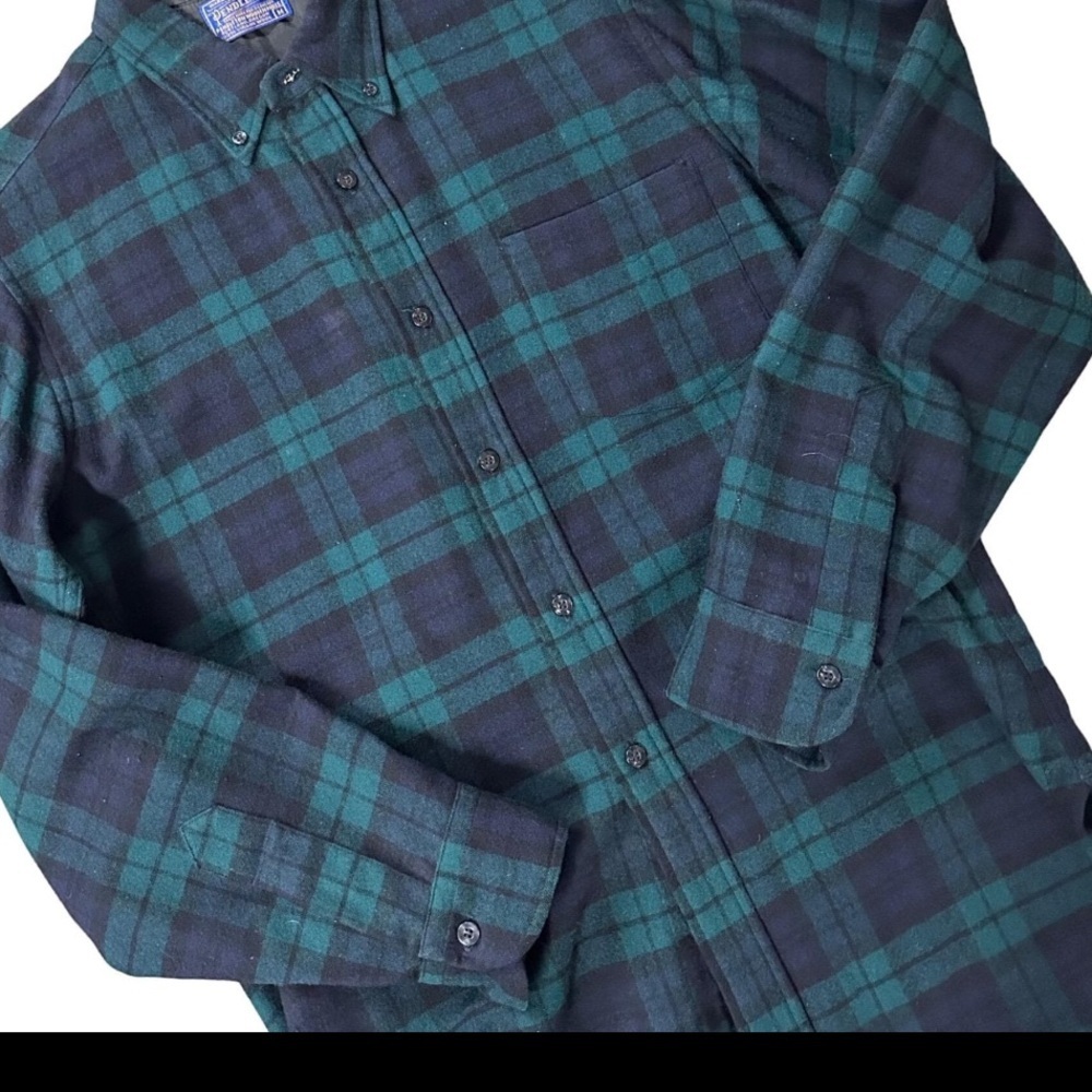 Pendleton VTG Teal and Navy Men’s Plaid 100% Wool Button Down Shirt Size L NWOT